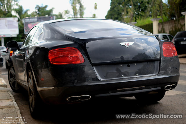 Bentley Continental spotted in Brasilia, Brazil