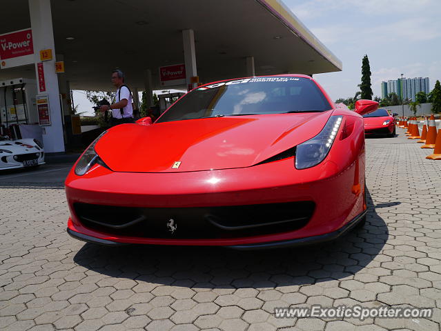 Ferrari 458 Italia spotted in Jakarta, Indonesia