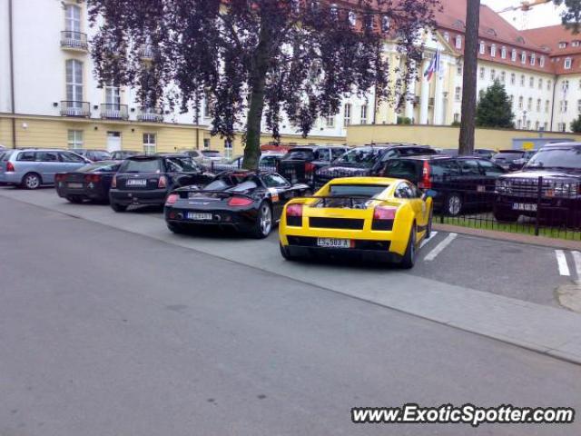 Porsche Carrera GT spotted in Sopot, Poland