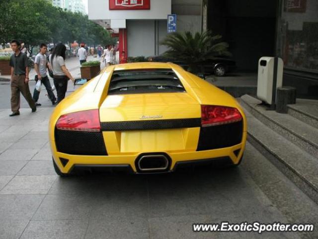 Lamborghini Murcielago spotted in Hangzhou, China