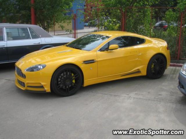 Aston Martin Vantage spotted in Bucuresti, Romania