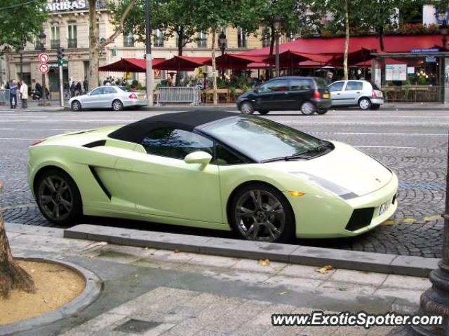 Lamborghini Gallardo spotted in Paris, France