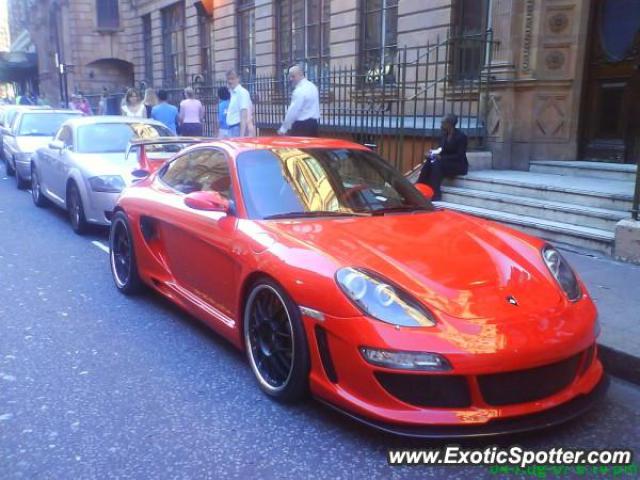 Porsche 911 GT3 spotted in London, United Kingdom