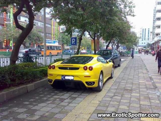 Ferrari F430 spotted in Quanzhou, China