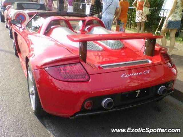 Porsche Carrera GT spotted in Cannes, France