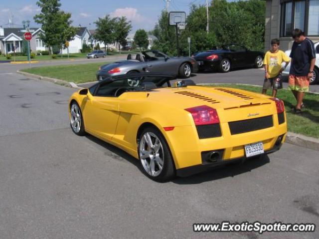 Lamborghini Gallardo spotted in Montréal, Canada