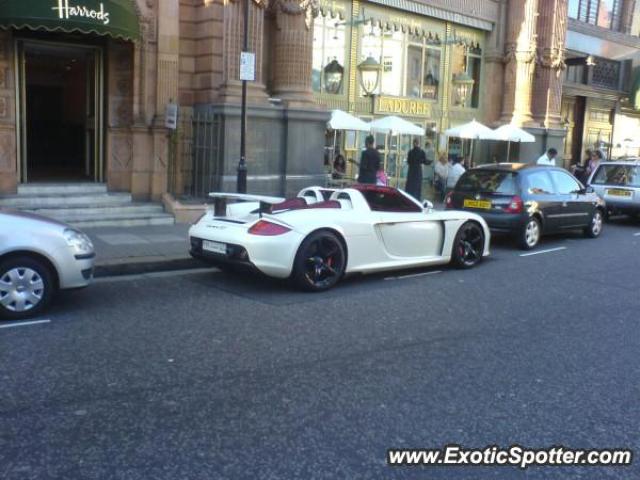 Porsche Carrera GT spotted in London, United Kingdom