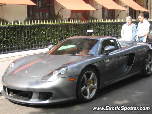 Porsche Carrera GT spotted in Concarneau, France