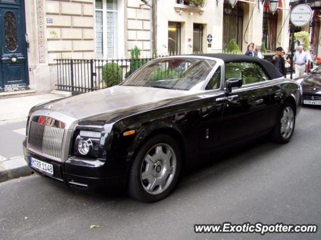 Rolls Royce Phantom spotted in Paris, France