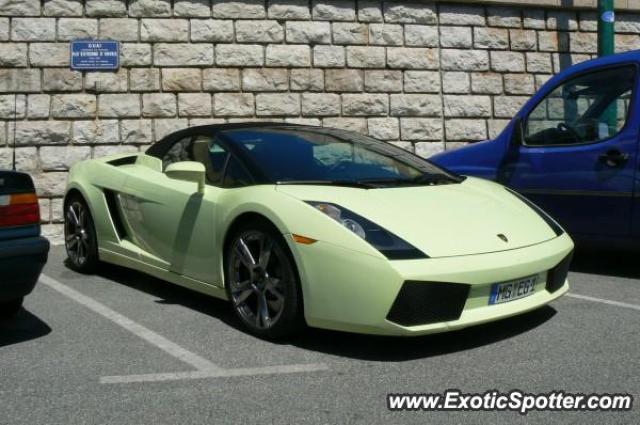 Lamborghini Gallardo spotted in Saint-Tropez, France