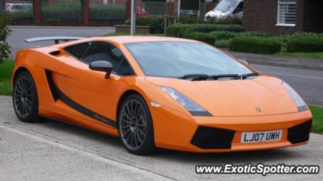 Lamborghini Gallardo spotted in High Wycombe, United Kingdom