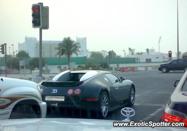 Bugatti Veyron spotted in Doha, Qatar