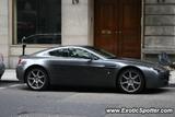 Aston Martin Vantage