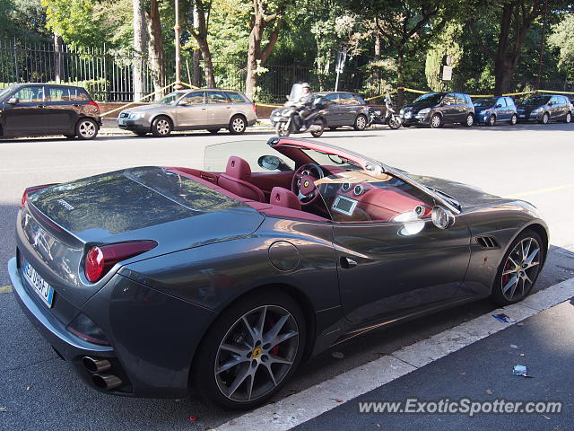 Ferrari California spotted in Rome, Italy