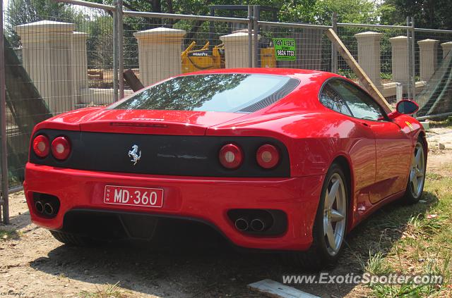 Ferrari 360 Modena spotted in Sydney, Australia