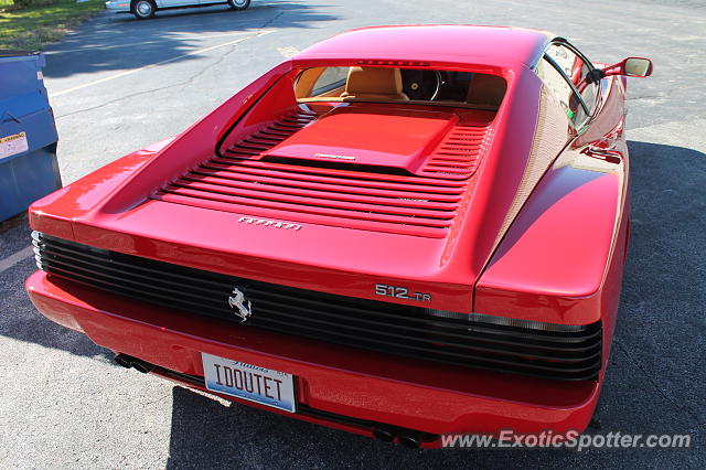 Ferrari Testarossa spotted in Springfield, Illinois