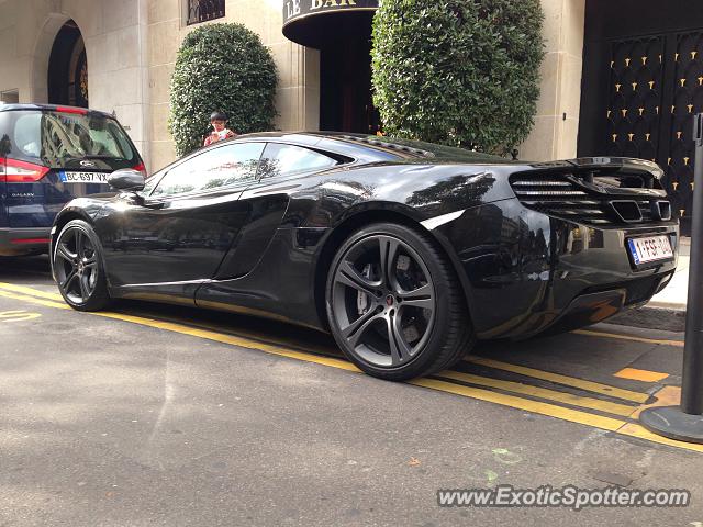 Mclaren MP4-12C spotted in Paris, France