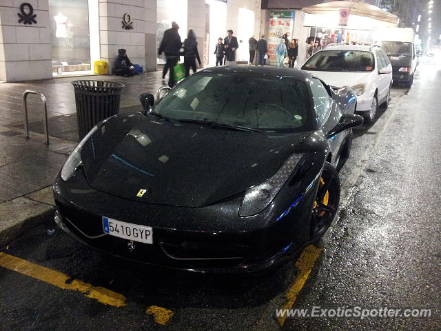 Ferrari 458 Italia spotted in Milano, Italy