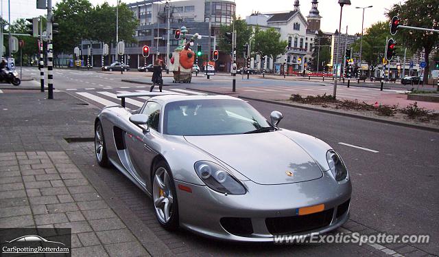 Porsche Carrera GT spotted in Rotterdam, Netherlands