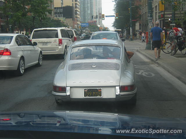 Porsche 911 spotted in Toronto, Canada