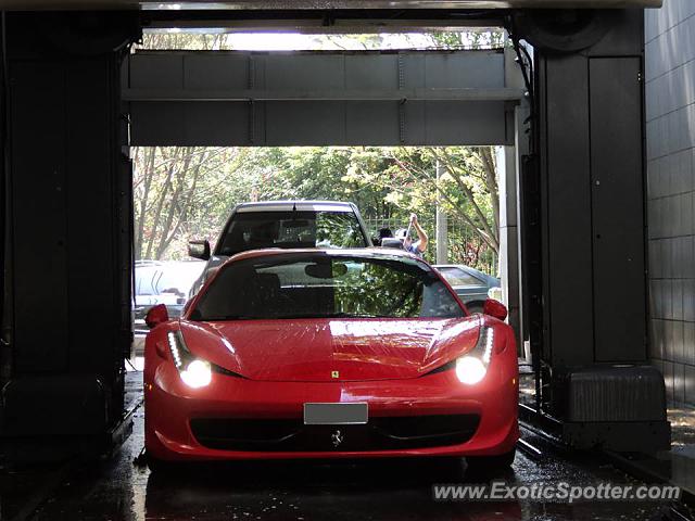 Ferrari 458 Italia spotted in São Paulo, Brazil