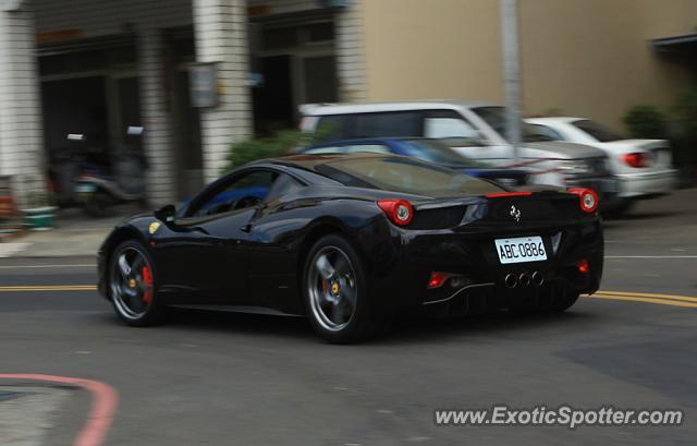 Ferrari 458 Italia spotted in Taichung, Taiwan