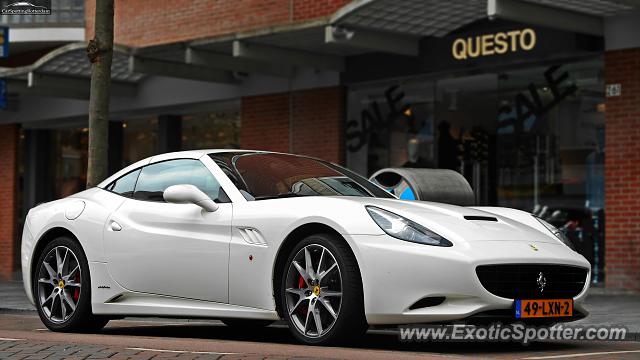 Ferrari California spotted in Rotterdam, Netherlands