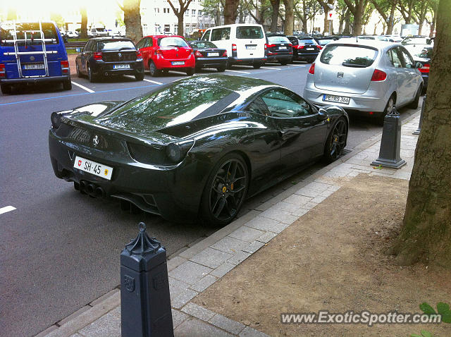 Ferrari 458 Italia spotted in Düsseldorf, Germany