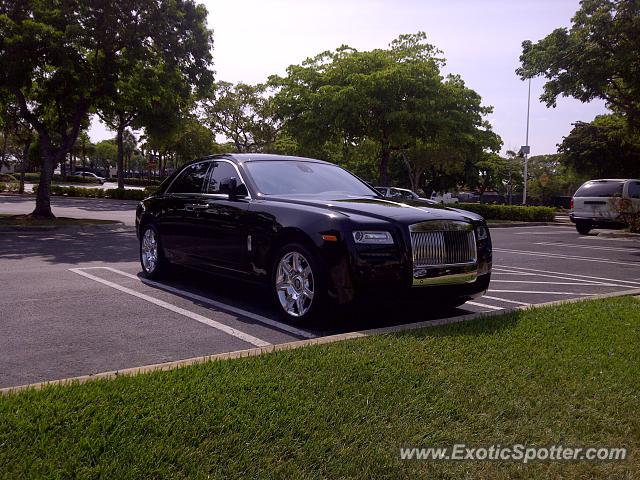 Rolls Royce Ghost spotted in Miami, Florida