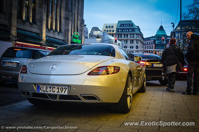 Mercedes SLS AMG spotted in Dusseldorf, Germany