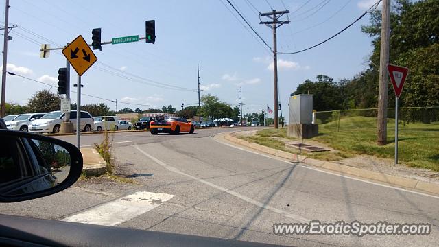 Lamborghini Gallardo spotted in St. Louis, Missouri