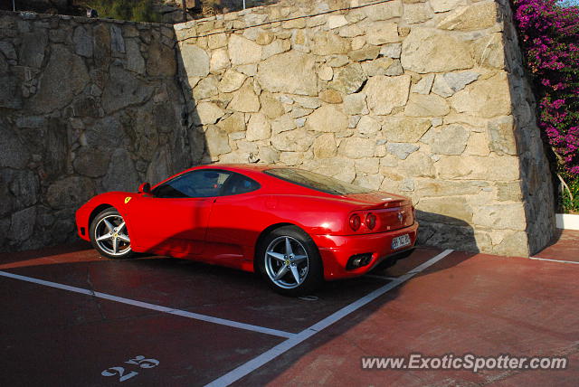 Ferrari 360 Modena spotted in Roses, Spain