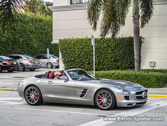 Mercedes SLS AMG spotted in Palm Beach, Florida