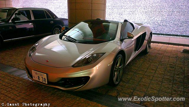 Mclaren MP4-12C spotted in Tokyo, Japan