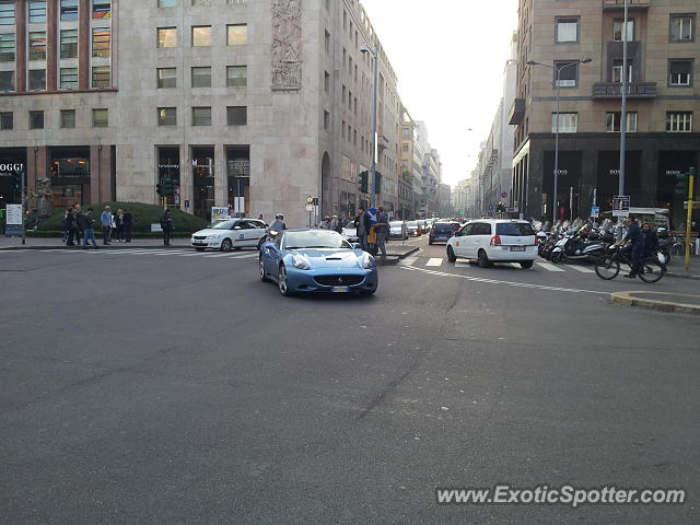 Ferrari California spotted in Milano, Italy