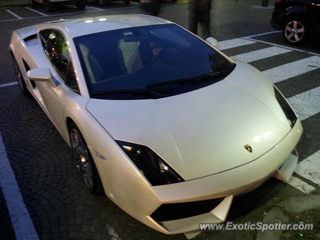 Lamborghini Gallardo spotted in Bollate, Italy