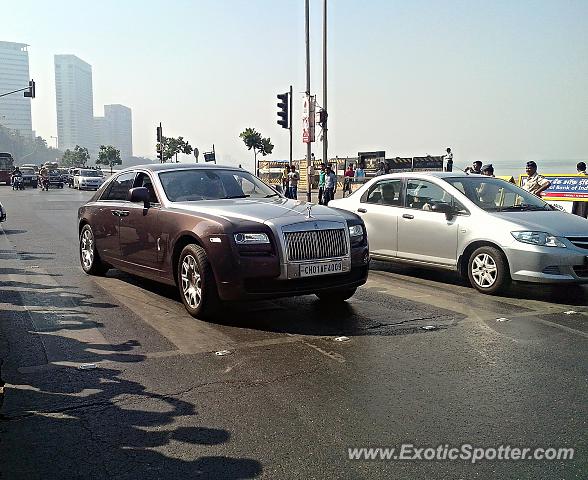 Rolls Royce Ghost spotted in Mumbai, India