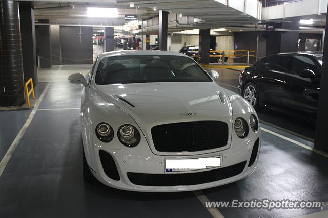 Bentley Continental spotted in Bondi sydney, Australia