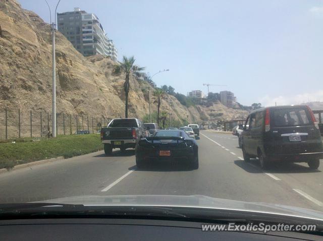 Mclaren MP4-12C spotted in Lima, Peru