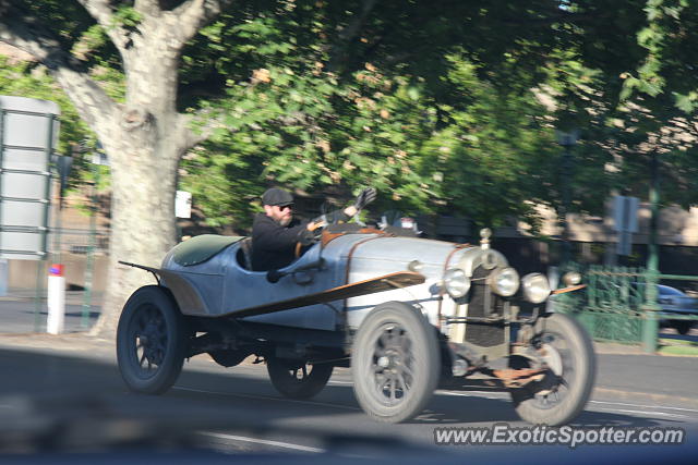 Other Vintage spotted in Bendigo, Australia