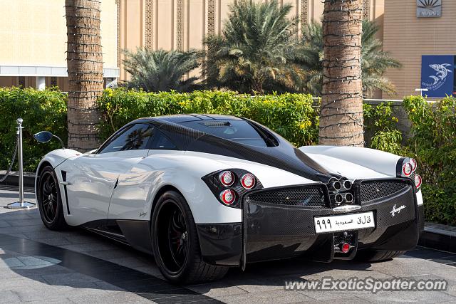 Pagani Huayra spotted in Dubai, United Arab Emirates