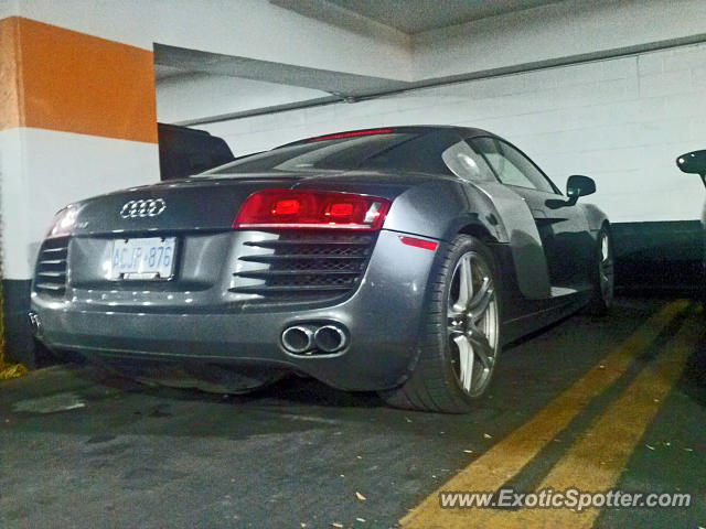 Audi R8 spotted in Toronto, Canada