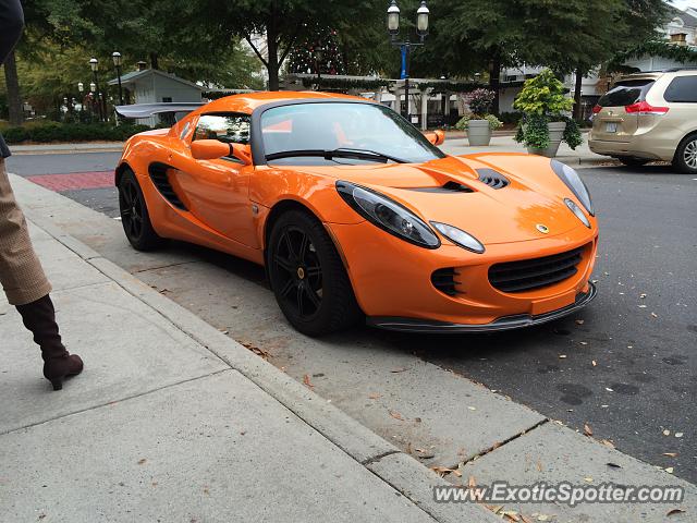 Lotus Elise spotted in Charlotte, North Carolina