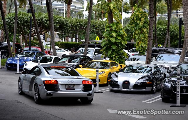 Mclaren MP4-12C spotted in Miami Beach, Florida