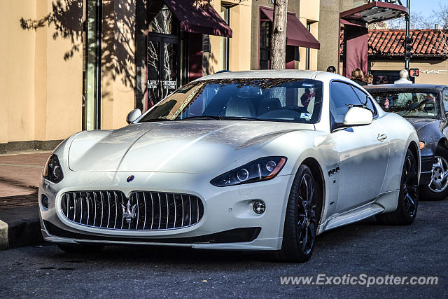 Maserati GranTurismo spotted in Kansas City, Missouri