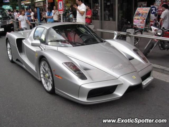 Ferrari Enzo spotted in Tokyo, Akihabara, Japan