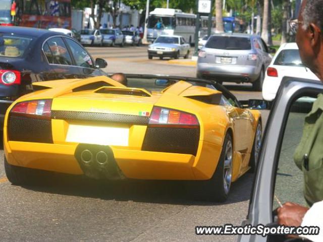 Lamborghini Murcielago spotted in Acapulco, Mexico