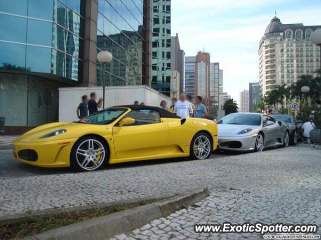 Ferrari F430 spotted in Sao paulo, Brazil