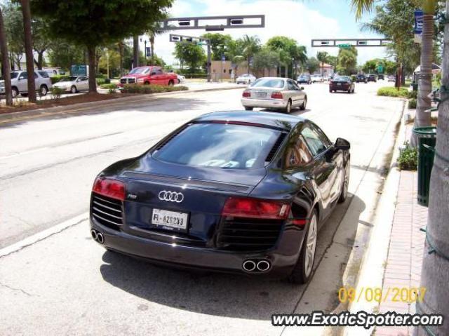 Audi R8 spotted in Dubai, United Arab Emirates