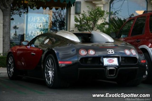 Bugatti Veyron spotted in Calabasas, California